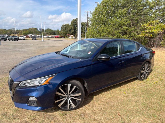 Certified 2022 Nissan Altima 2.5 SR