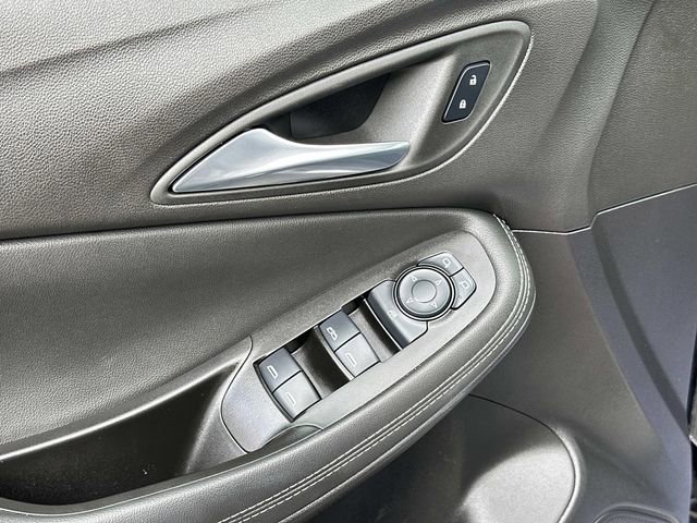 Used 2023 Buick Encore GX Preferred w/ Cold Weather Comfort Package image 15