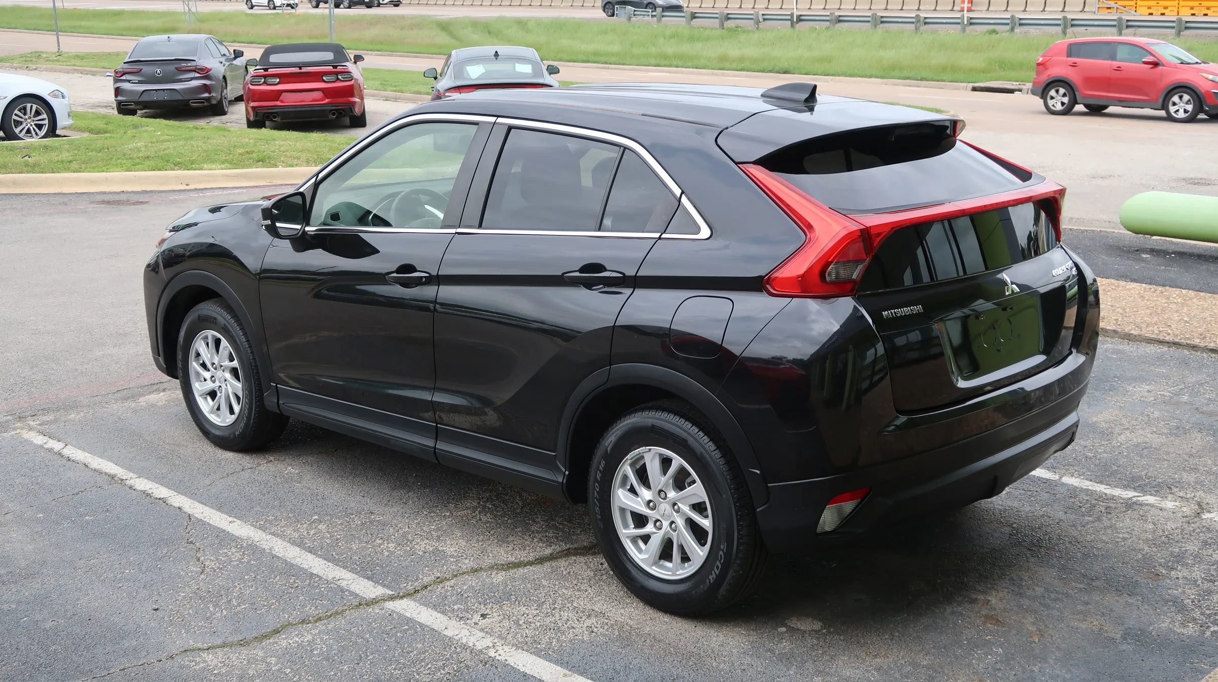 Used 2019 Mitsubishi Eclipse Cross ES image 12