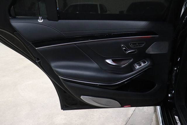Used 2015 Mercedes-Benz S 65 AMG Sedan image 15