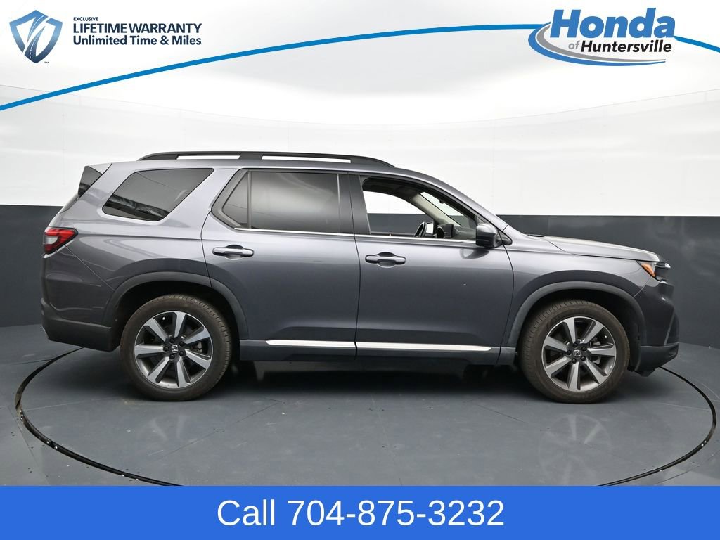 Used 2023 Honda Pilot Elite image 9