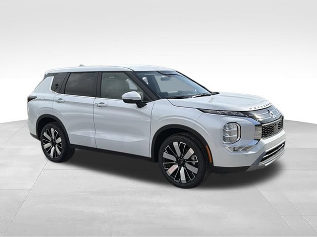 New 2026 Mitsubishi Outlander SE FWD image 7