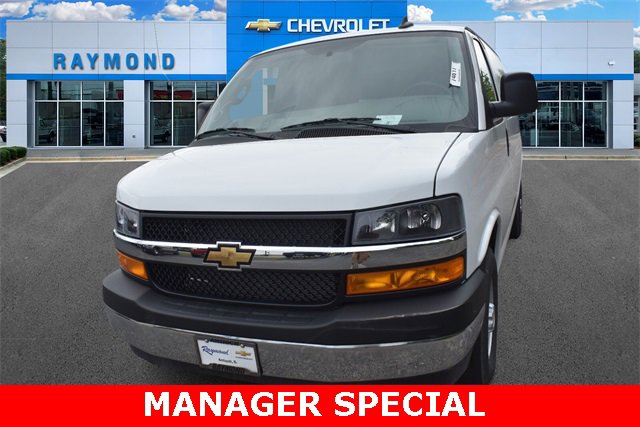 New 2025 Chevrolet Express 2500 w/ Driver Convenience Package image 7
