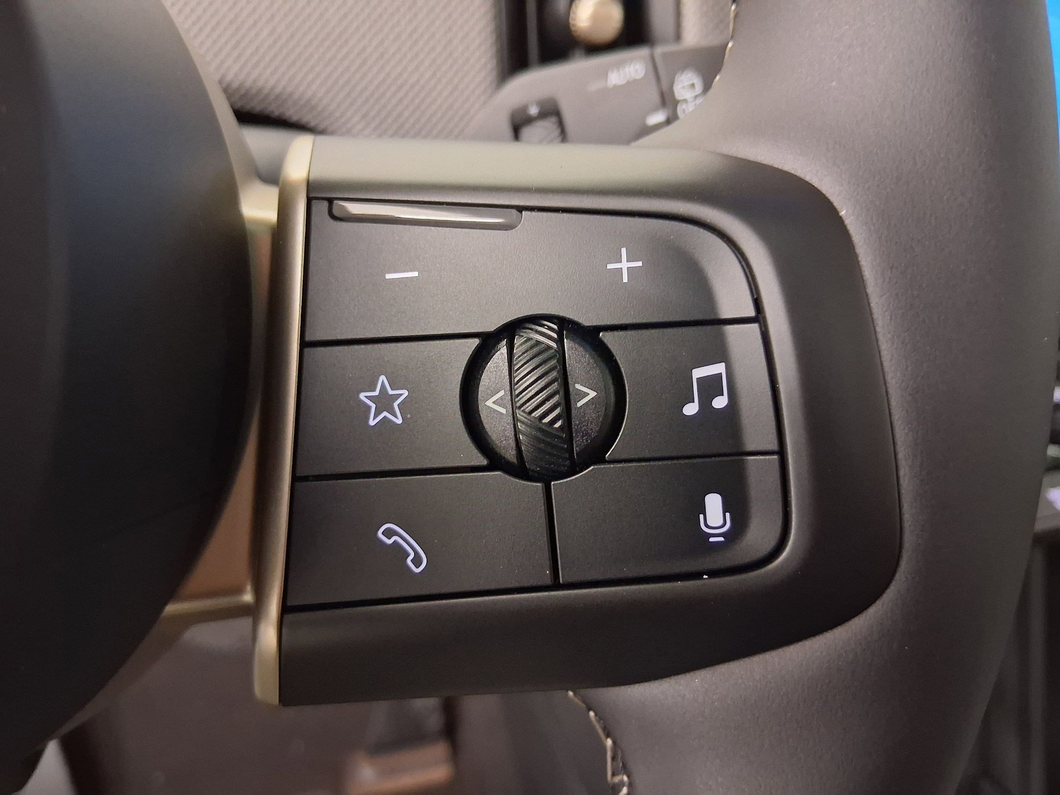 New 2026 MINI Cooper 2-Door Hardtop image 20