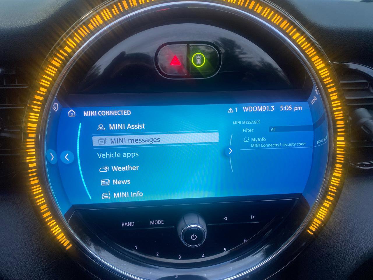 Used 2022 MINI Cooper S image 13