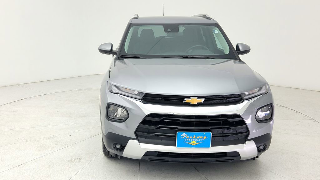 Used 2023 Chevrolet TrailBlazer LT image 2