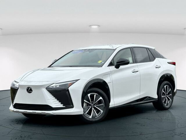 Used 2025 Lexus RZ 450e w/ Accessory Package (2T) image 2