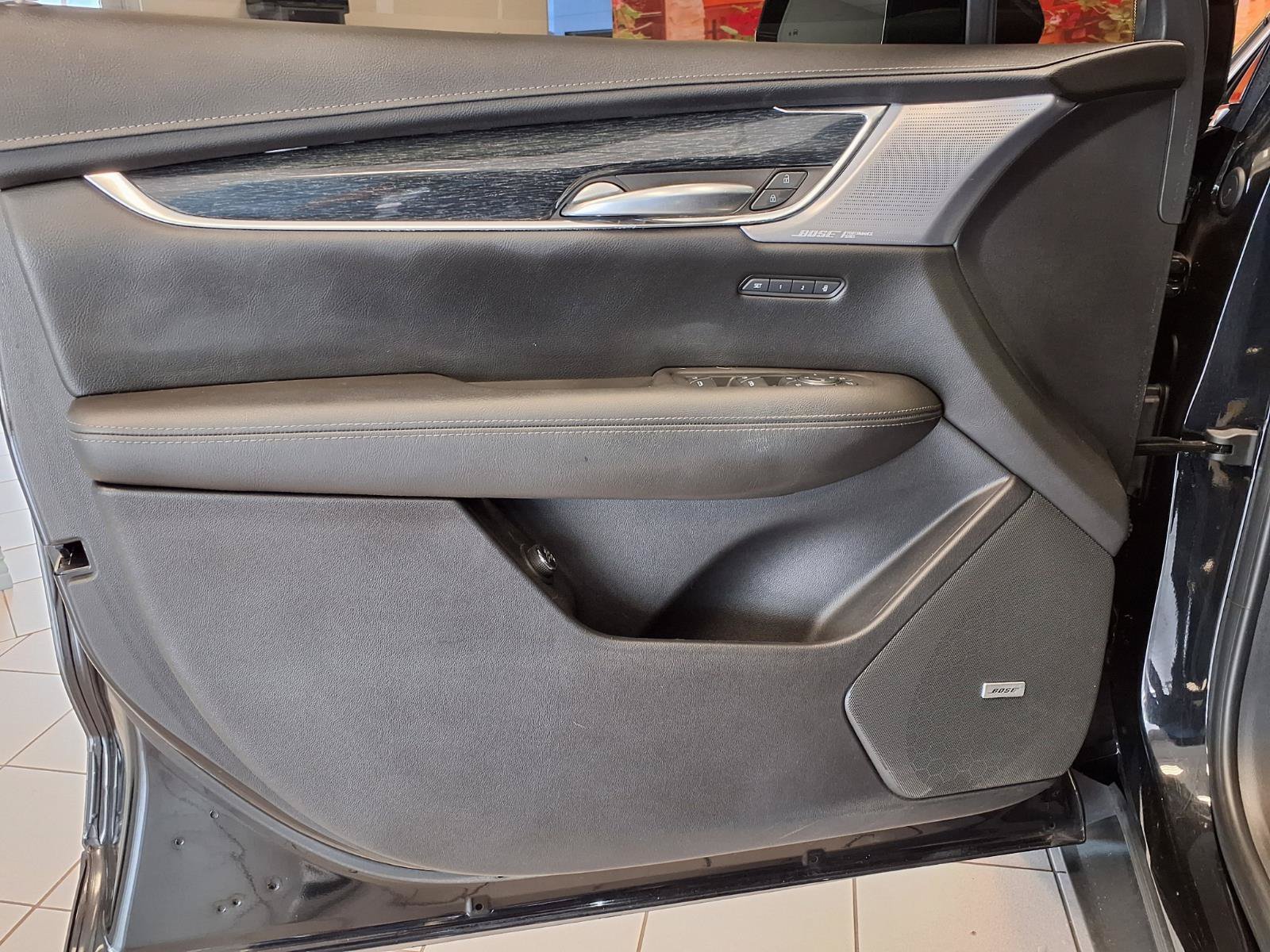 Certified 2024 Cadillac XT5 Premium Luxury FWD image 22