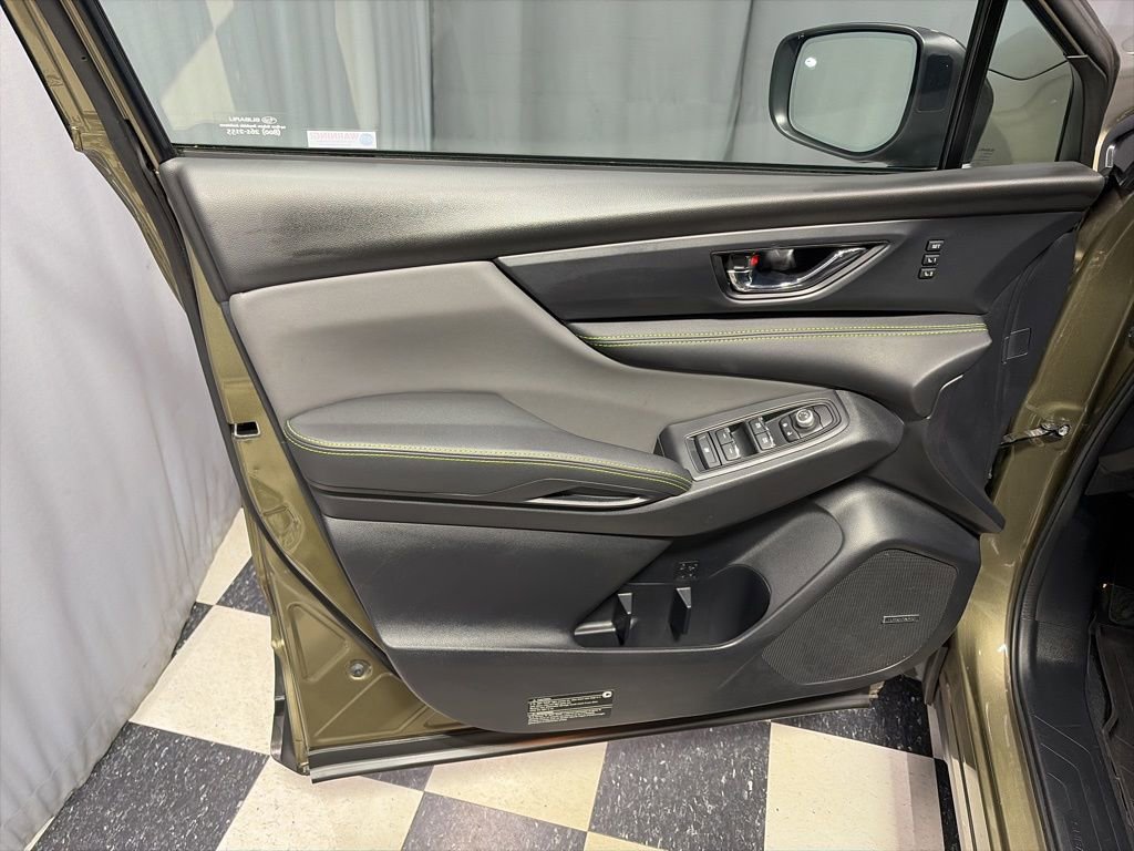 Certified 2023 Subaru Ascent Onyx Edition Limited AWD/4WD image 15