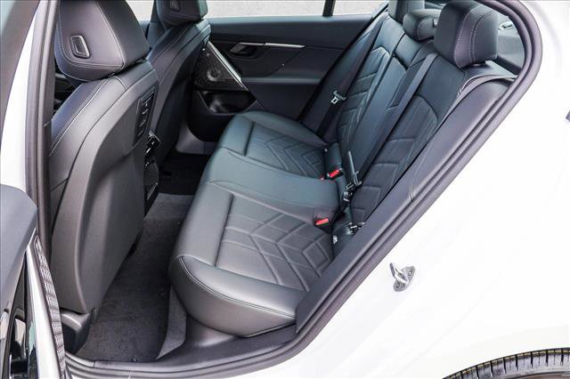 New 2026 BMW 530i xDrive image 19