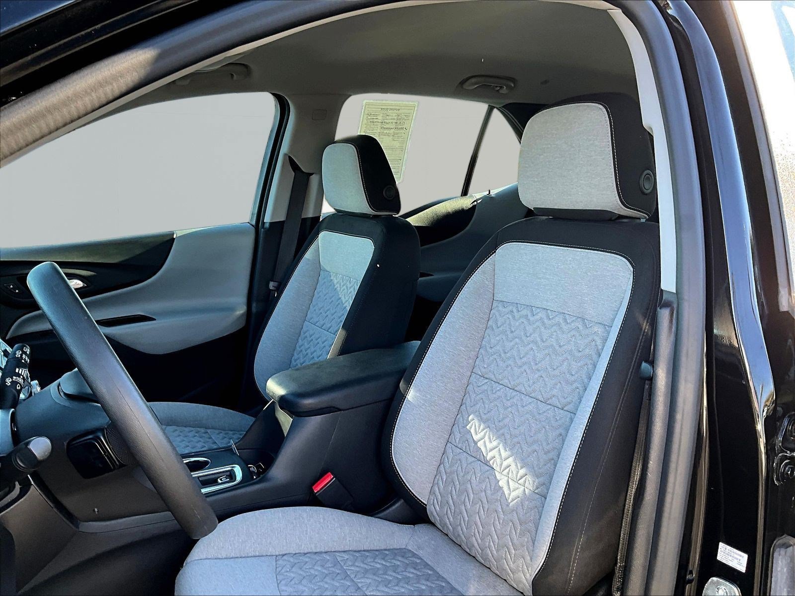 Used 2024 Chevrolet Equinox LS w/ Driver Confidence II Package FWD image 21