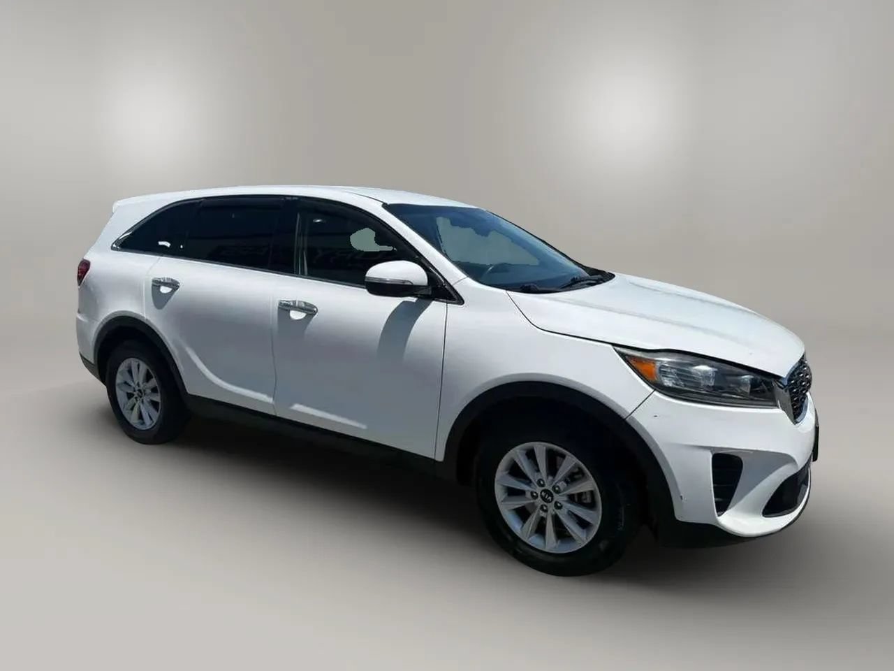 Used 2020 Kia Sorento FWD V6 image 6