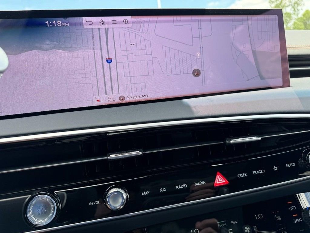 New 2026 Genesis GV70 3.5T Sport Prestige AWD/4WD image 17