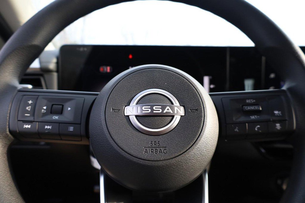 New 2026 Nissan Kicks S image 9