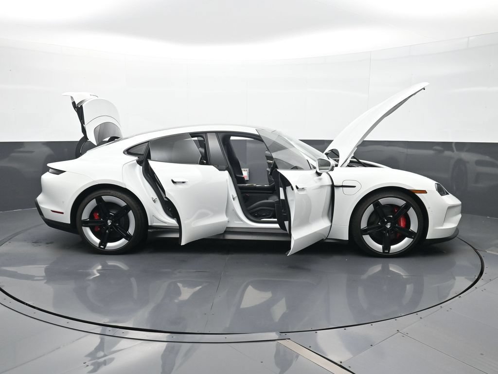 Certified 2025 Porsche Taycan 4S AWD/4WD image 34