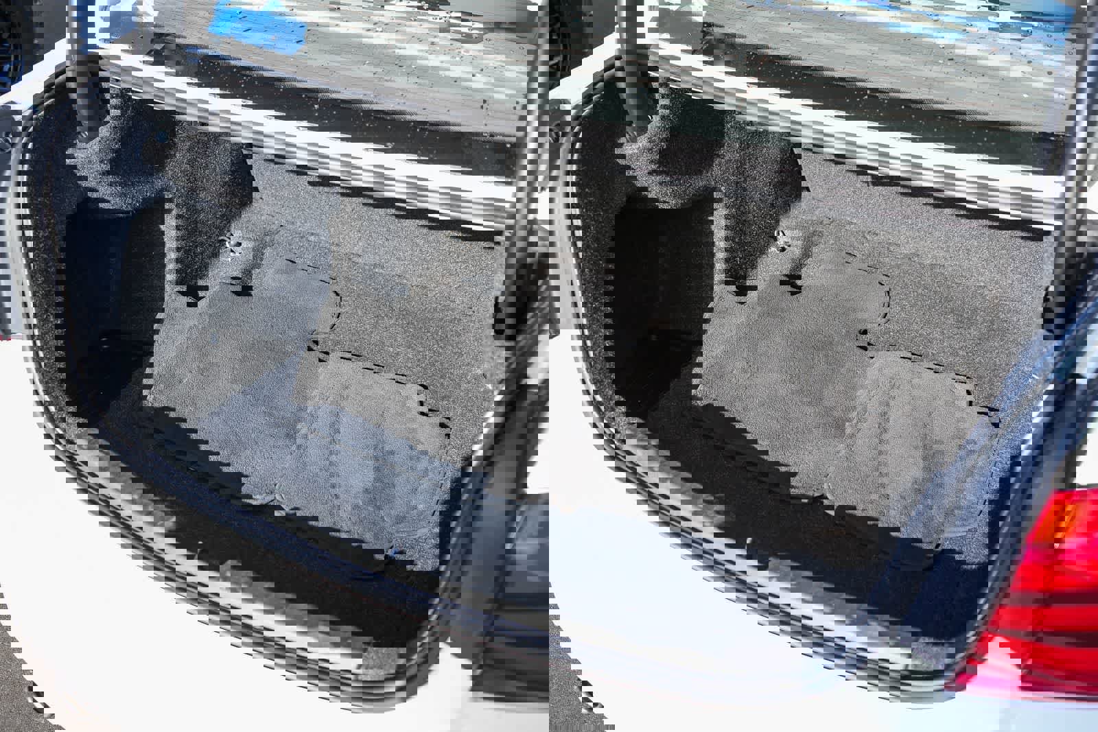 Used 2018 BMW 320i Sedan RWD image 27