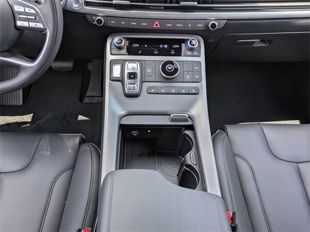 Used 2025 Hyundai Palisade Calligraphy image 20