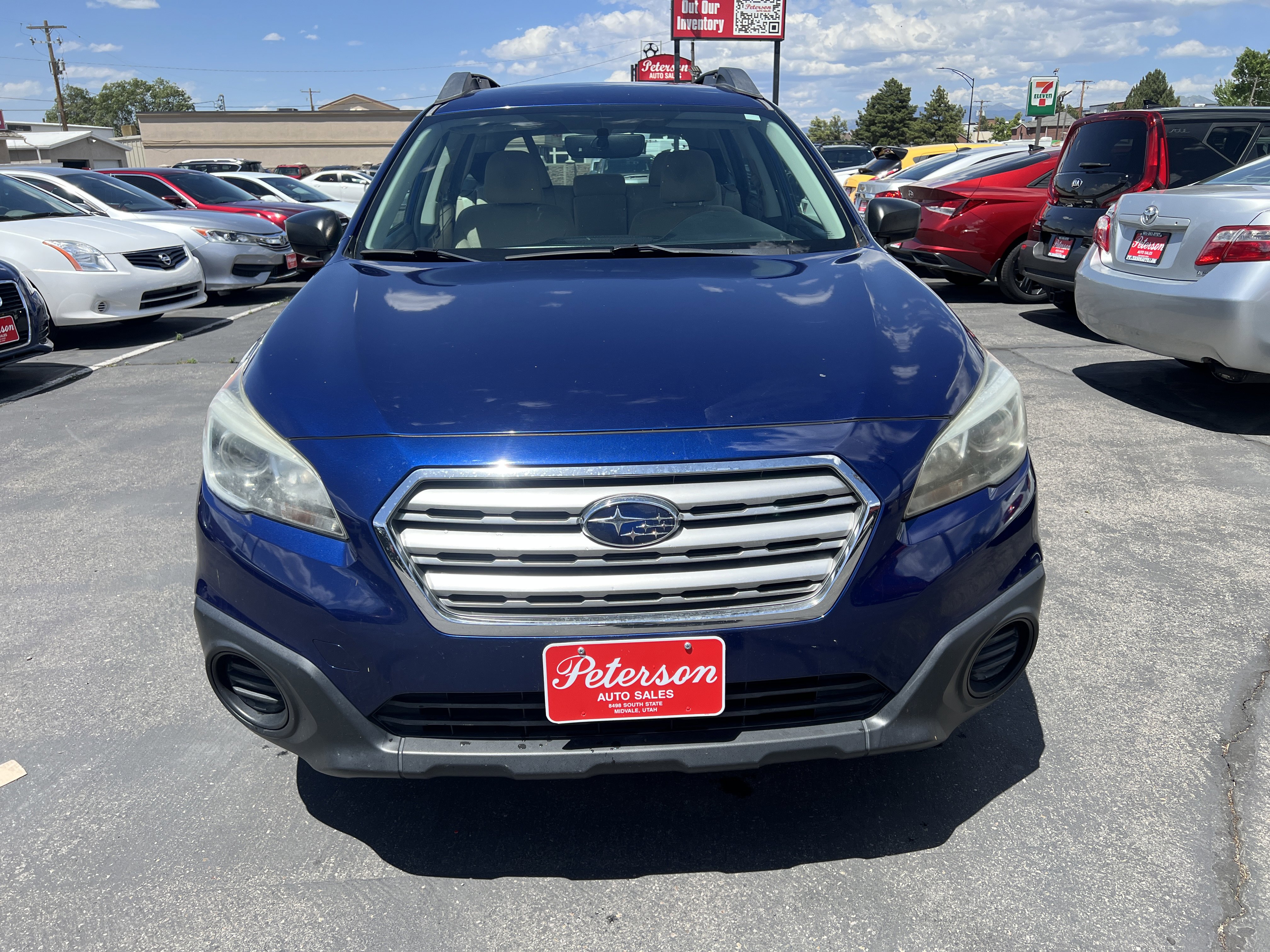 Used 2017 Subaru Outback 2.5i AWD/4WD image 2