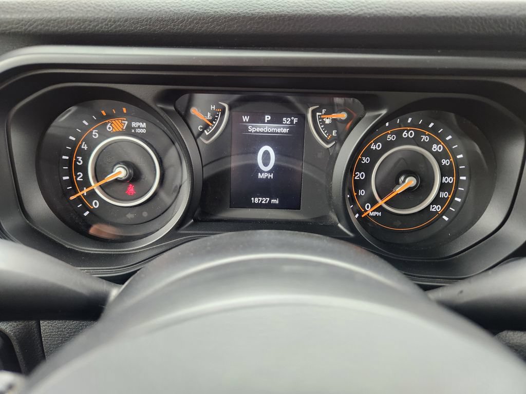 Used 2025 Jeep Wrangler Unlimited Sport AWD/4WD image 17
