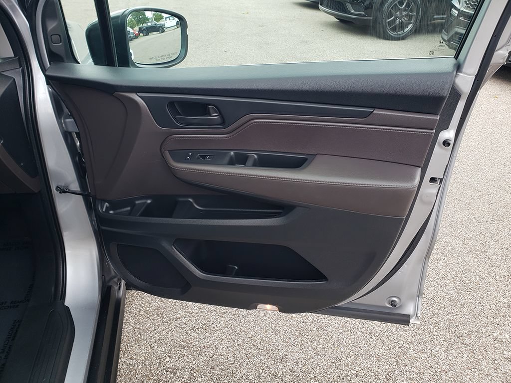 Used 2018 Honda Odyssey EX-L image 19