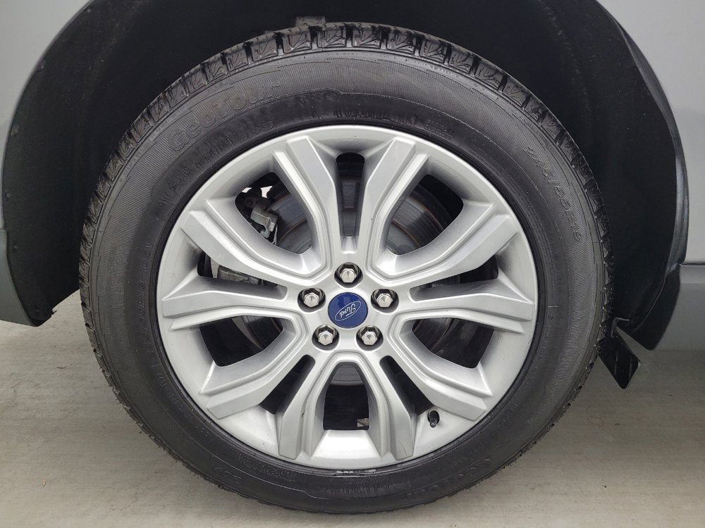 Used 2022 Ford Edge Titanium AWD/4WD image 31
