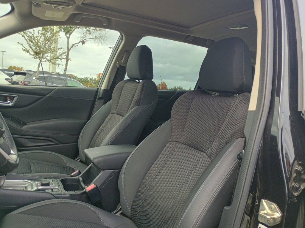 Used 2020 Subaru Forester Premium image 14