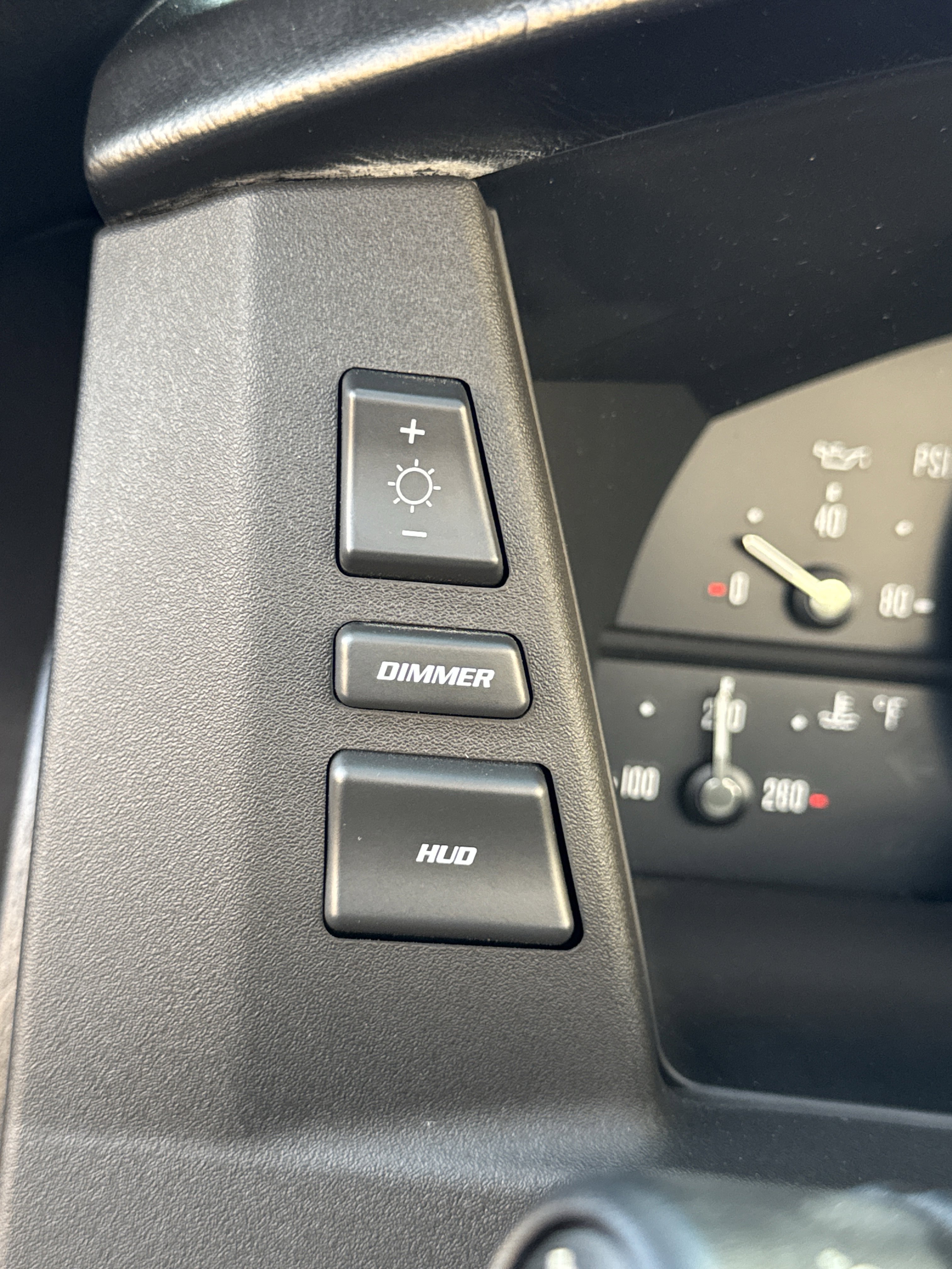 Used 2004 Cadillac XLR image 44