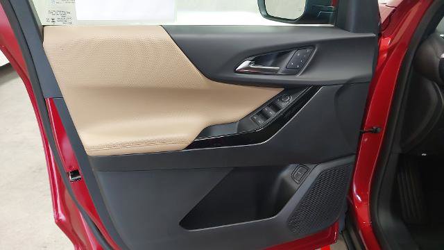 New 2026 Chevrolet Equinox ACTIV w/ Convenience Package III image 24