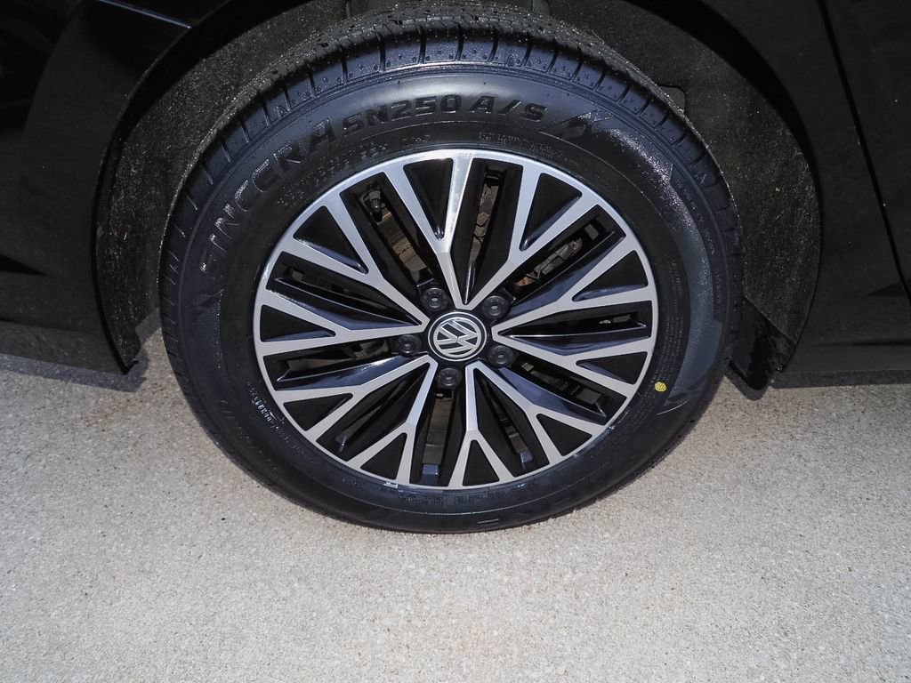 Used 2019 Volkswagen Jetta SE image 33