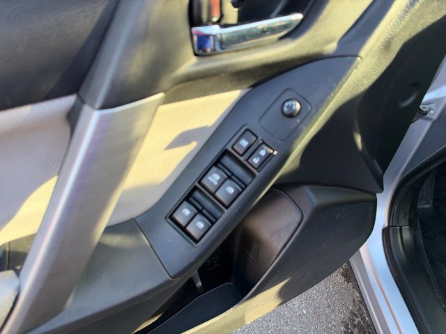 Used 2014 Subaru Forester 2.5i Limited AWD/4WD image 18