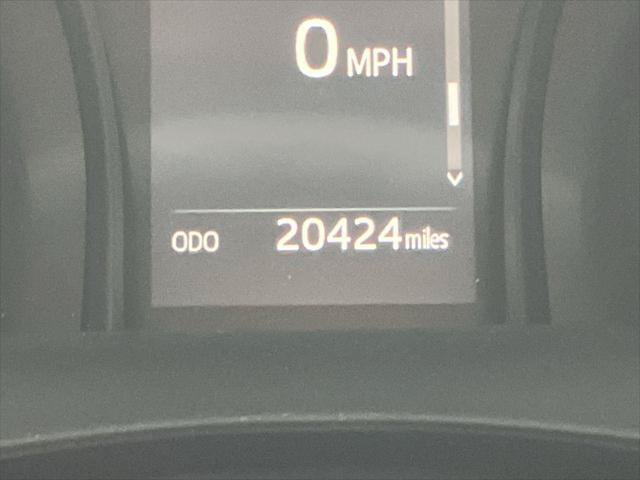Certified 2018 Toyota Camry LE FWD image 19