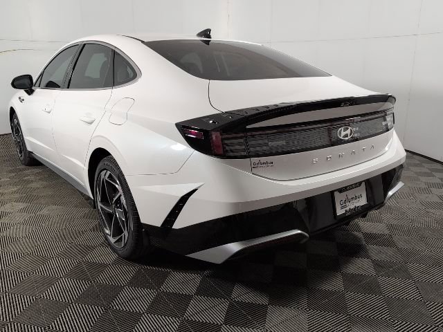 New 2026 Hyundai Sonata SEL FWD image 4