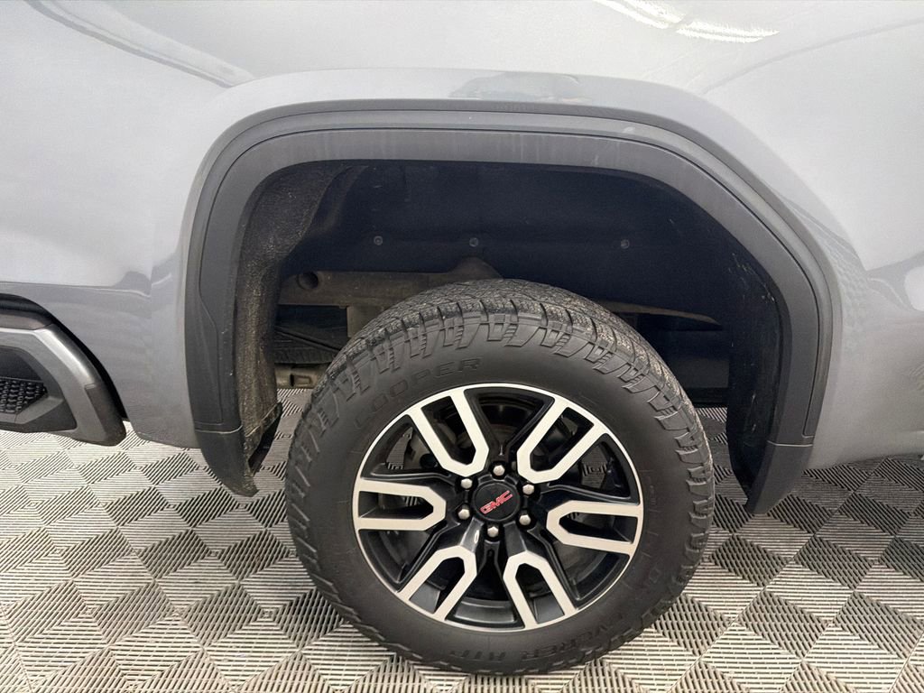 Used 2022 GMC Sierra 1500 AT4 w/ AT4 Premium Package AWD/4WD image 19