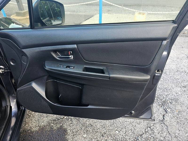 Used 2013 Subaru Impreza 2.0i Premium w/ All-Weather Pkg image 10