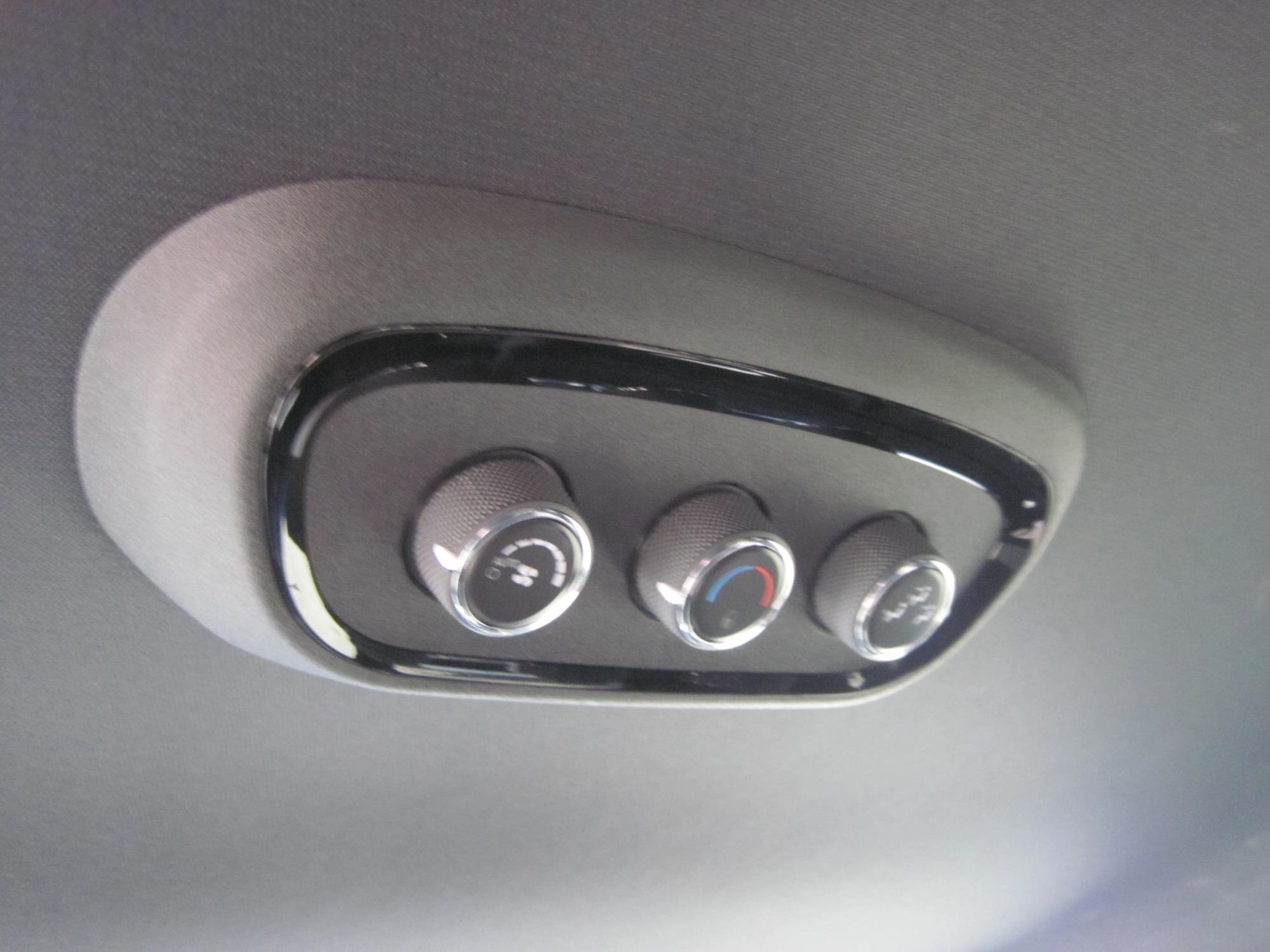 Used 2023 Dodge Durango R/T w/ Blacktop Package image 12