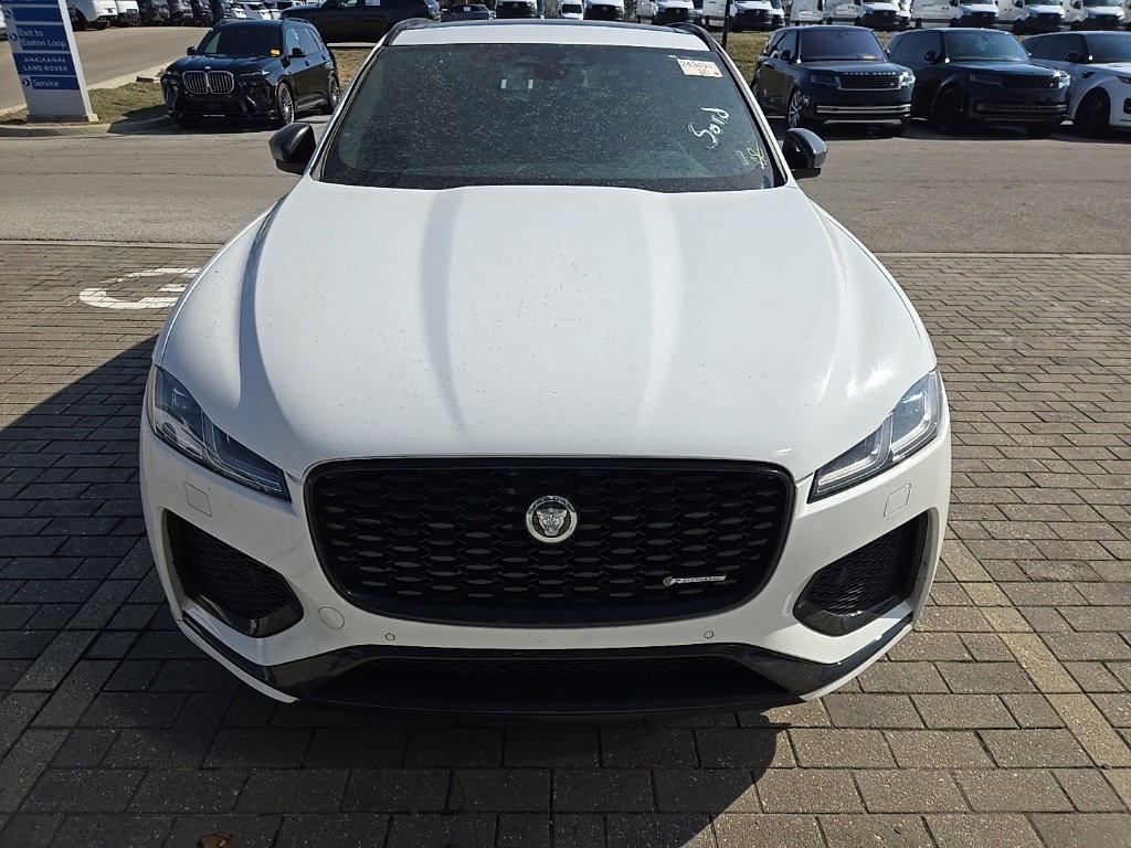 Used 2024 Jaguar F-PACE R-Dynamic S image 2