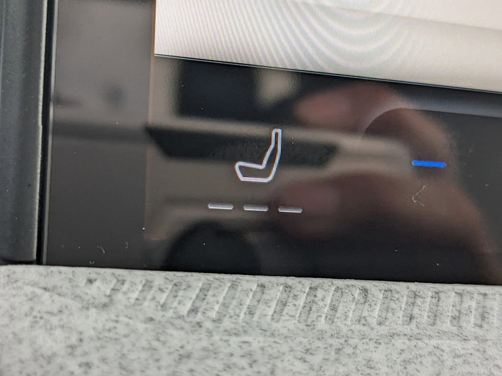 New 2025 Ford Maverick XLT w/ XLT Luxury Package image 24