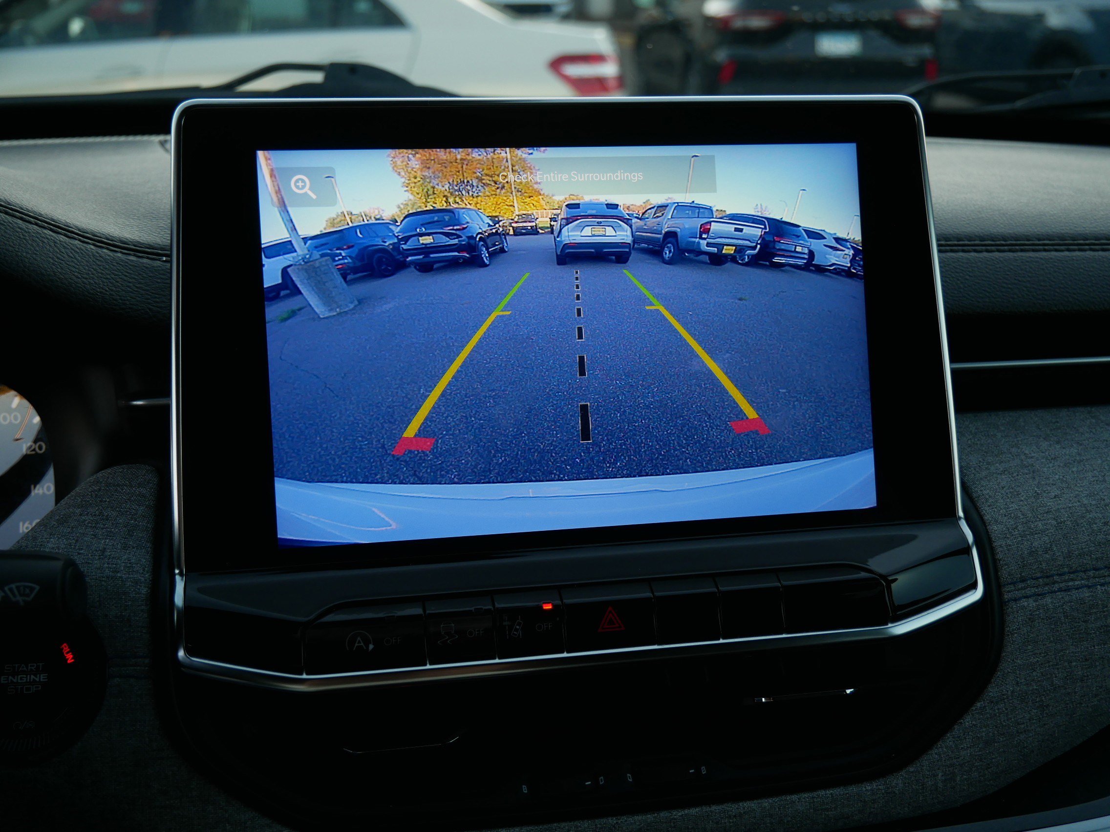 Used 2024 Jeep Compass Latitude image 29