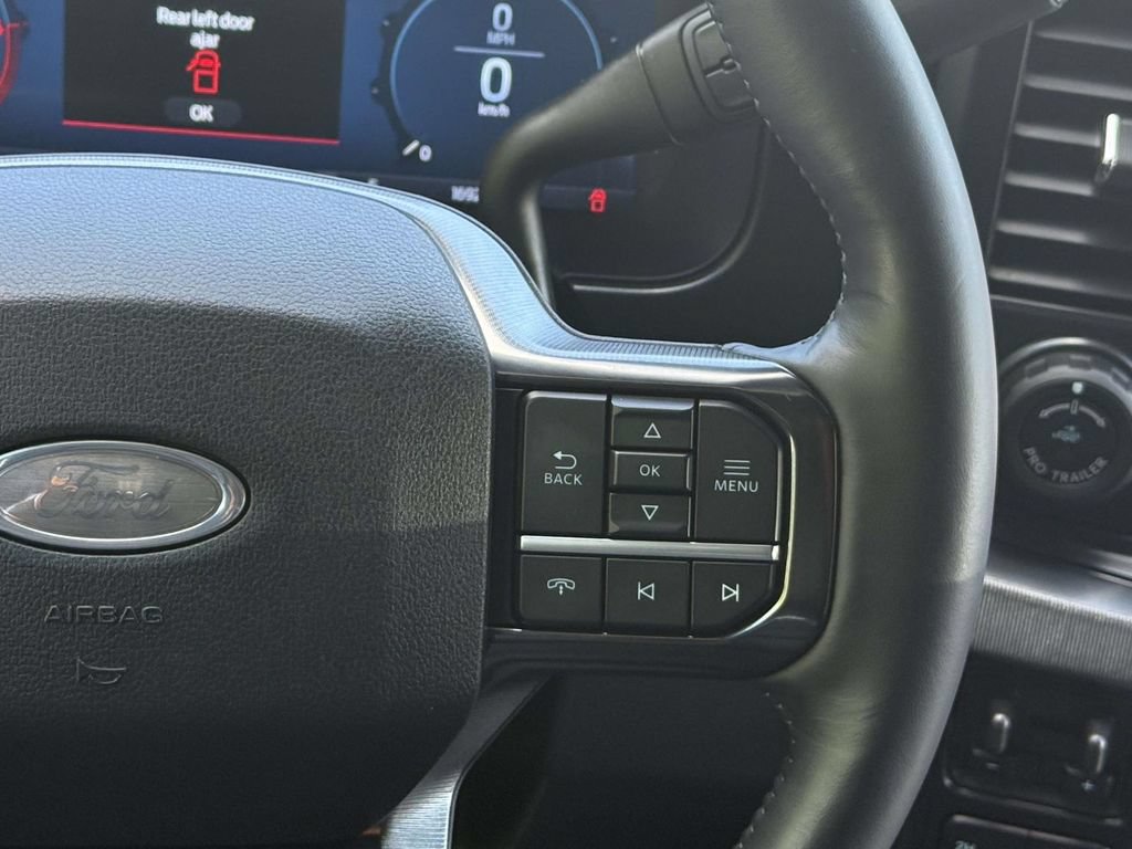 Used 2025 Ford F250 Platinum AWD/4WD image 21