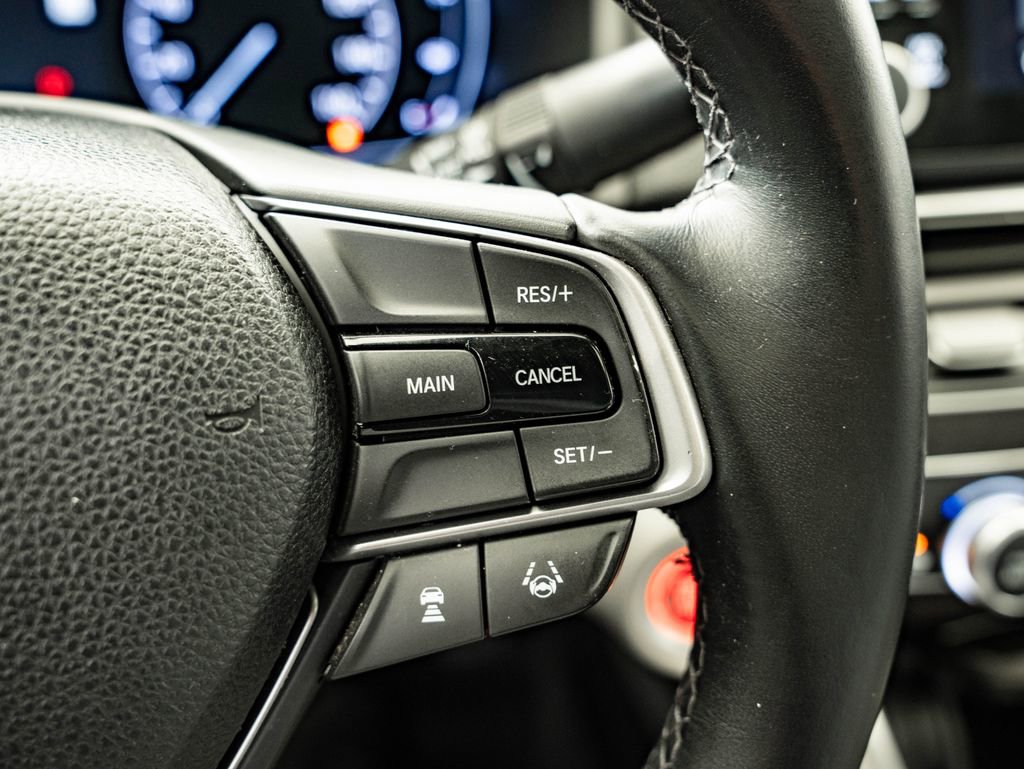 Used 2018 Honda Accord EX-L image 28