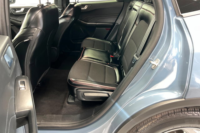 Used 2025 Ford Escape ST-Line Select image 21