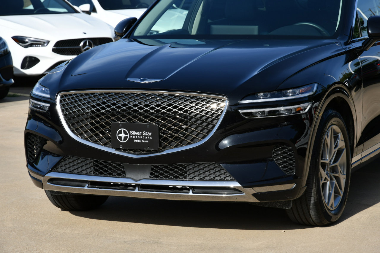 Used 2025 Genesis GV70 2.5T image 3