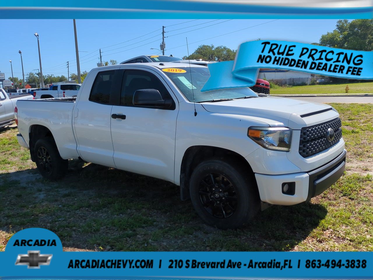 Used 2019 Toyota Tundra SR5 w/ SX Package RWD image 2