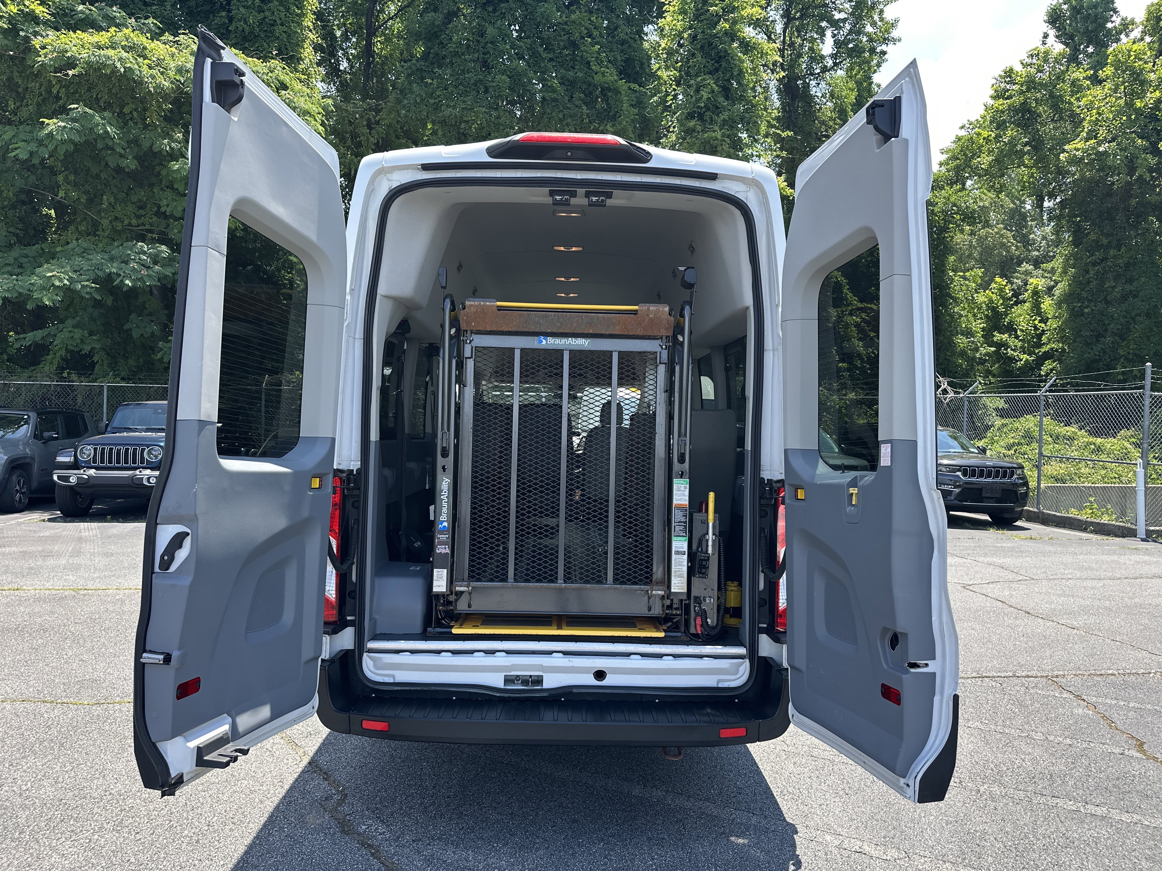 Used 2019 Ford Transit 350 XL RWD image 20