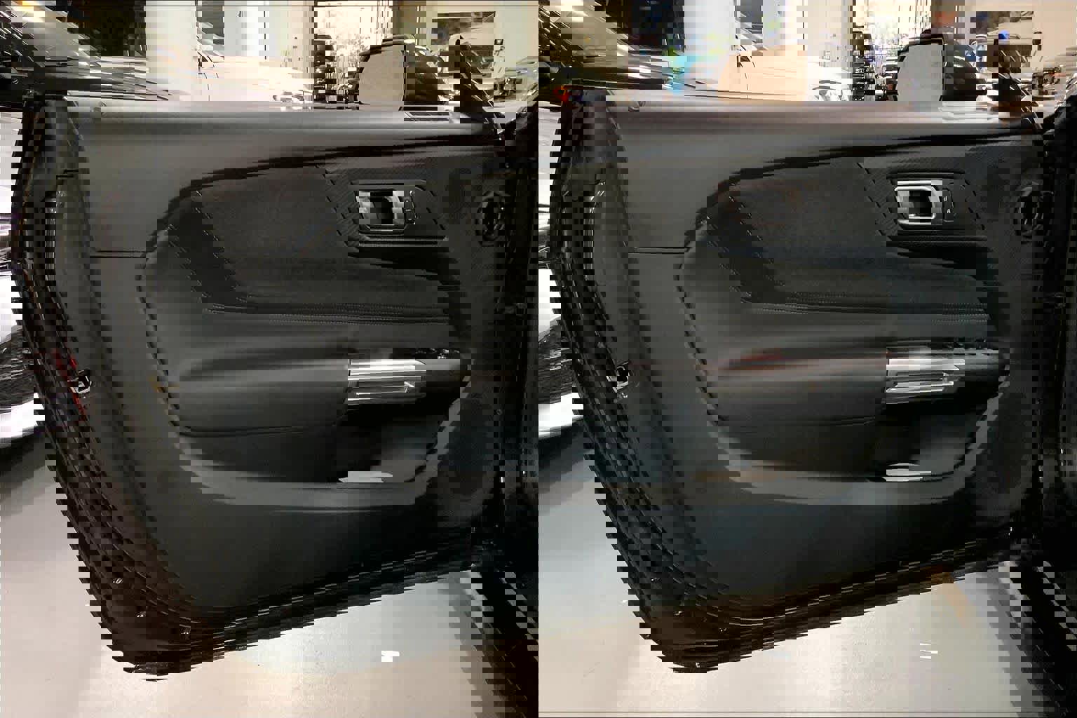 Used 2024 Ford Mustang Convertible image 19