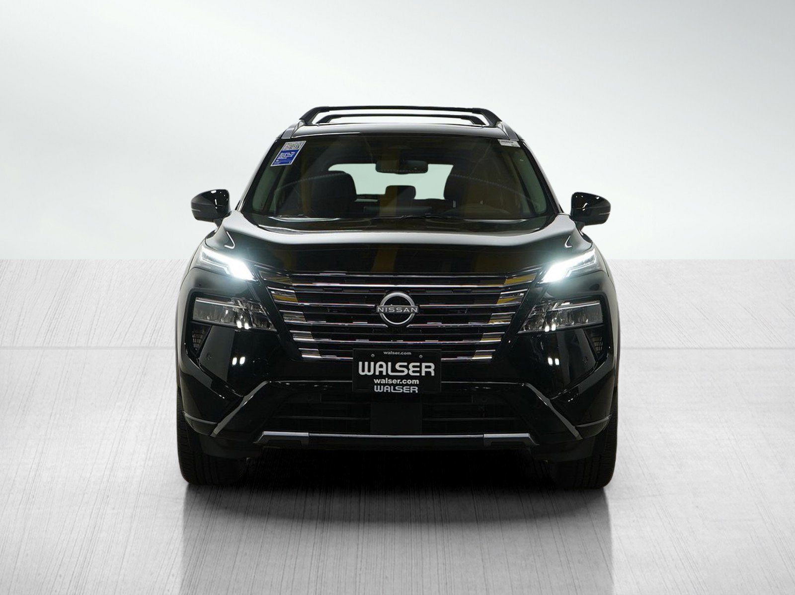 Used 2026 Nissan Rogue Platinum w/ Platinum Premium Package image 8