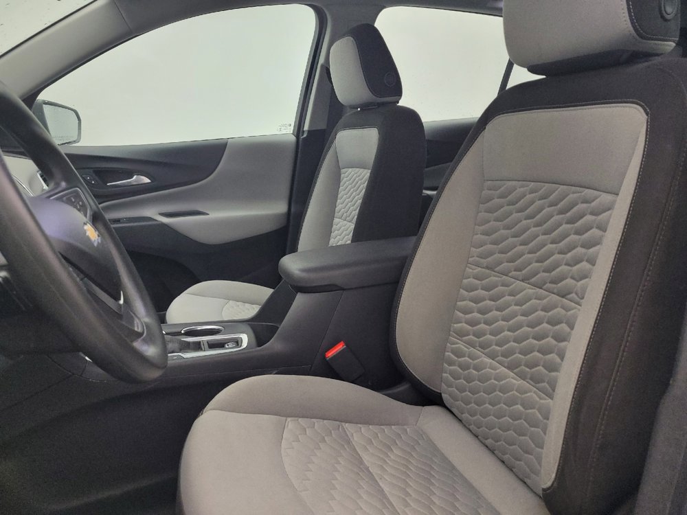 Used 2018 Chevrolet Equinox LS image 17