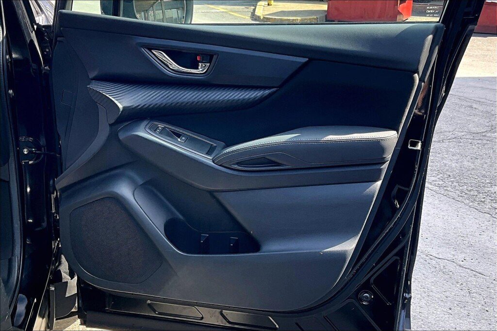 Certified 2023 Subaru Ascent Premium w/ Convenience Package image 13