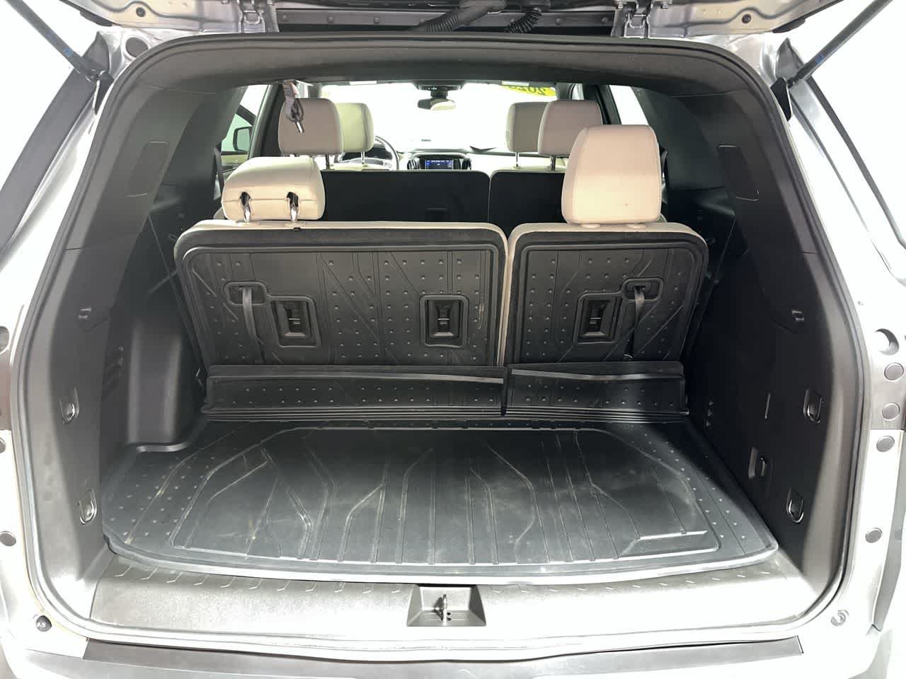 Used 2023 Chevrolet Traverse LS w/ LPO, Floor Liner Package AWD/4WD image 29