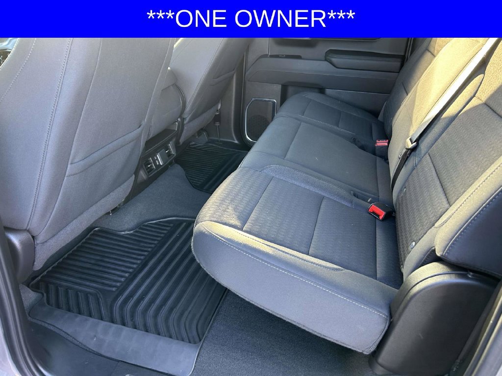 Used 2025 Chevrolet Silverado 1500 LT AWD/4WD image 12